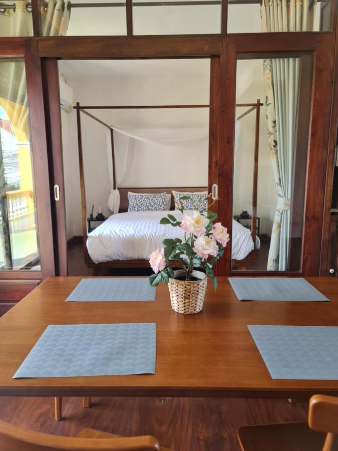 Sittisang Heritage House 1920 Kanchanaburi Luaran gambar