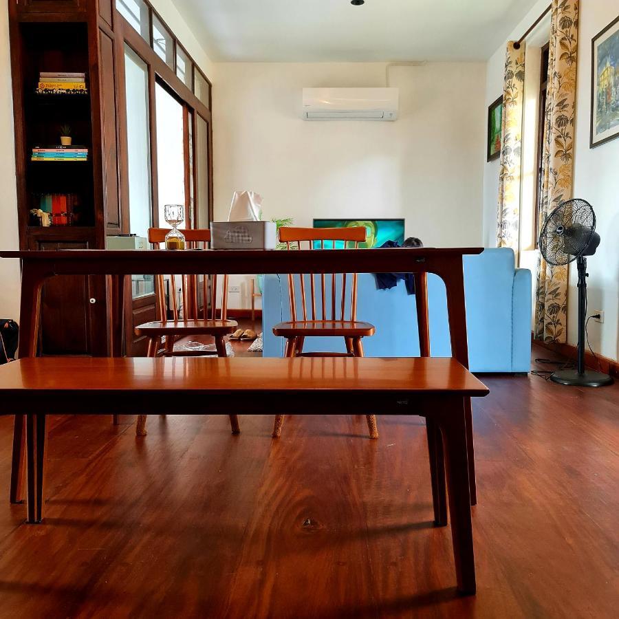 Sittisang Heritage House 1920 Kanchanaburi Luaran gambar